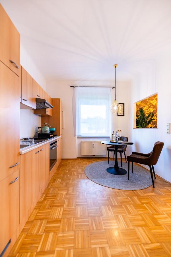 Modernes Appartement Грац Екстер'єр фото